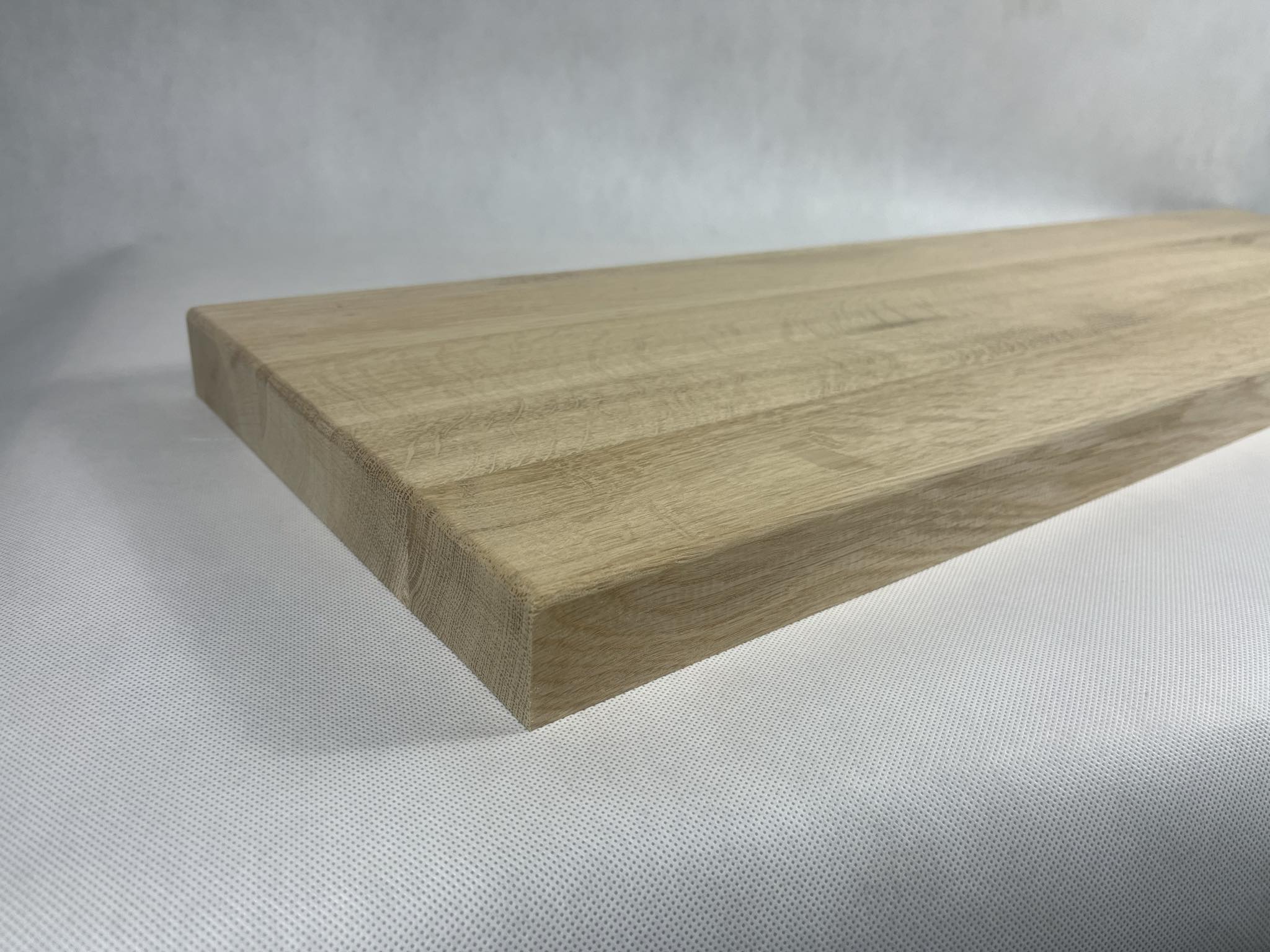 Stopień dębowy klasa Rustic Loft - Stopień surowy - 110x30x4 cm
