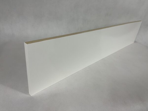 Podstopnice Białe MDF  100x20x1,8 cm