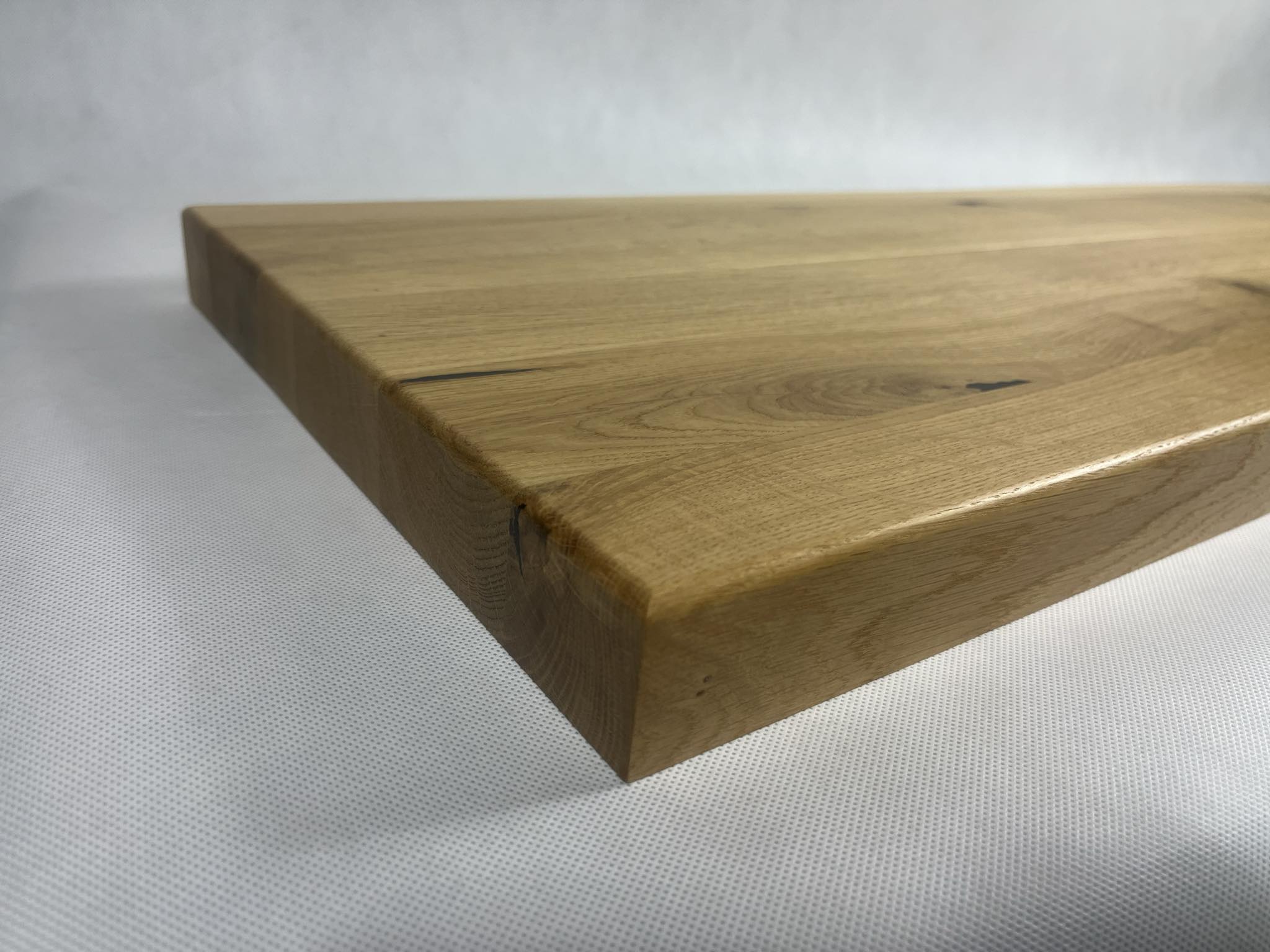 Stopień dębowy lakierowany gotowy do montażu 110x30x4cm - obrazek 3